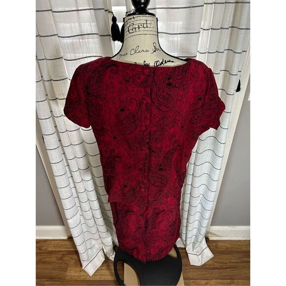 Safe Harbor Red and Black Paisley 2 Piece Skirt Set Size 12 - Picture 5 of 5